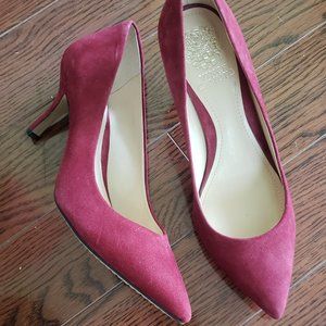 Authentic Vince Camuto leather shoes. Never worn, size 8.5 US